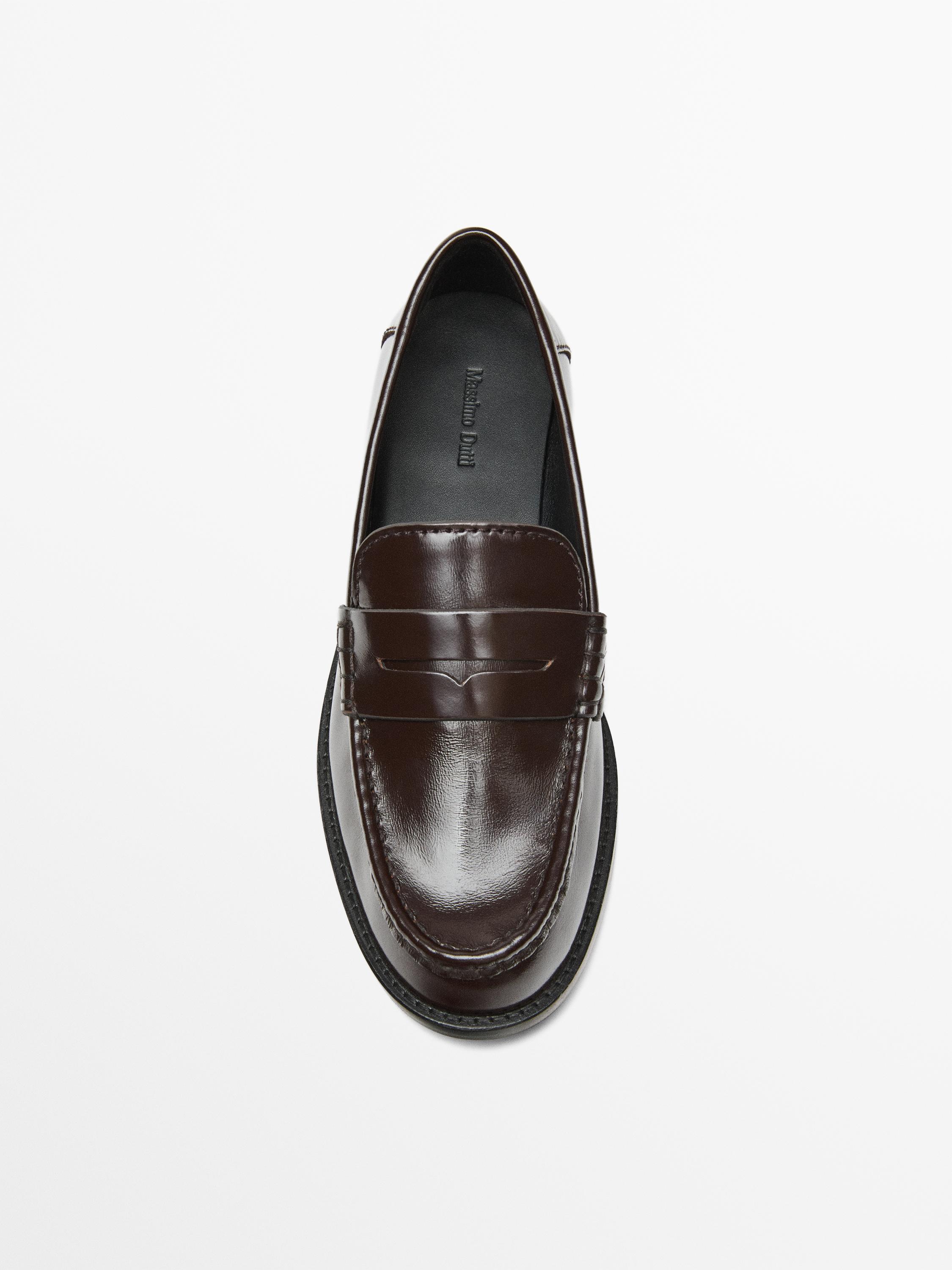 Leather loafers with glossy finish